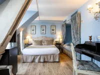 Hôtel des Ducs d'Anjou Hotels near Chatelet Theatre