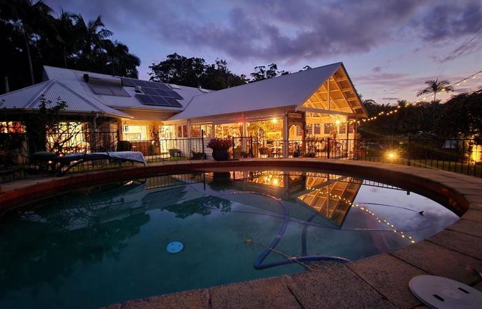 Noosa Valley Manor B&B