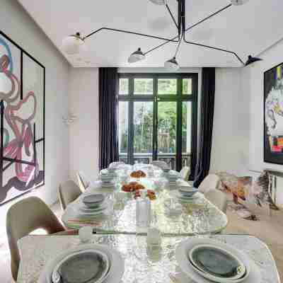 Mansion with swimming pool - 5BD/10P - Neuilly Dining/Meeting Rooms
