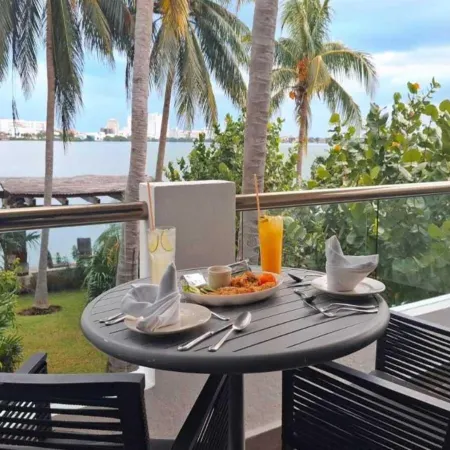 Sina Suites Cancun - Solo Adultos