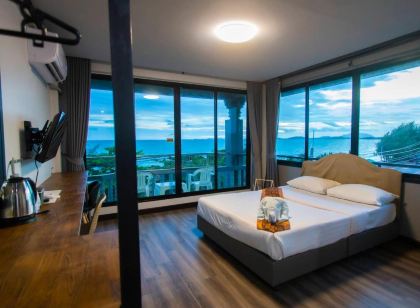 PIMPIMARN BEACH HOTEL