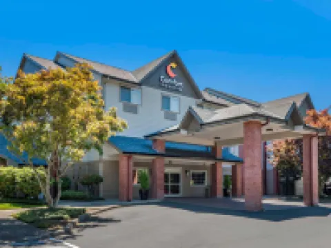 Comfort Inn & Suites Tualatin - Lake Oswego South Hoteles en Tualatin