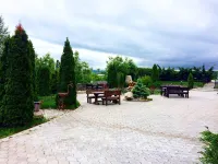 Монест (бывш. Корона)