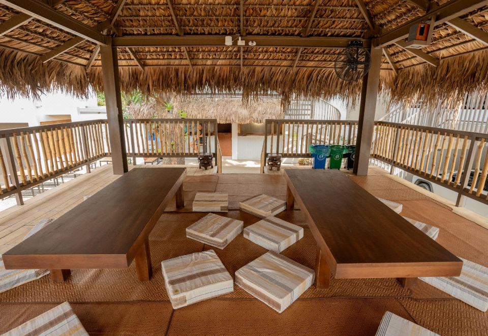 3. 더 서클 호스텔..