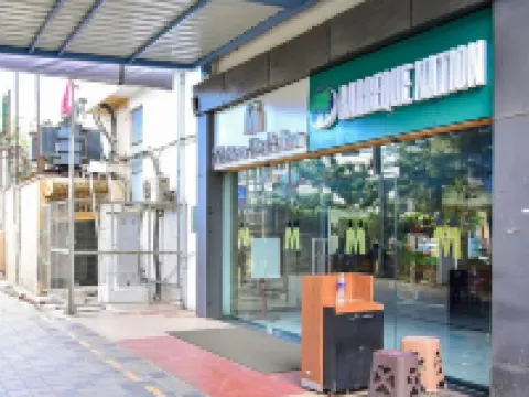 เมโทรพาร์คอินน์