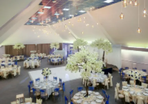 시더 코트 허더스필드