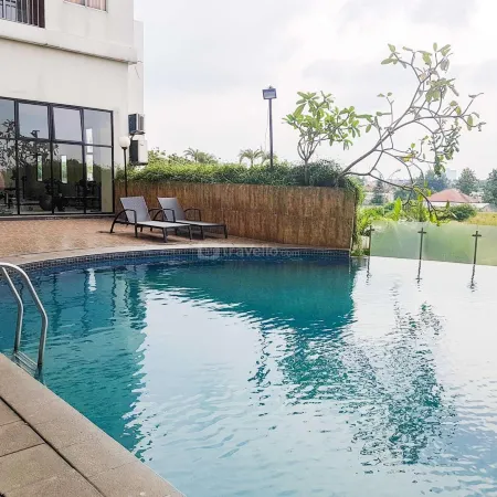 Best Deal and Restful Studio at Serpong Greenview Apartment by Travelio