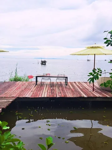 รูปภาพของCharn Mai Chai Lay