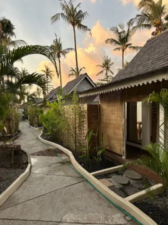 Coral Drift Resort & Villas