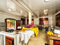 Lhostel à Casablanca Hotels near محطة قطار أوازيس