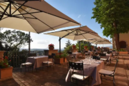 Agriturismo “Villino Bellavista” e ristorante “La Sinfonia”