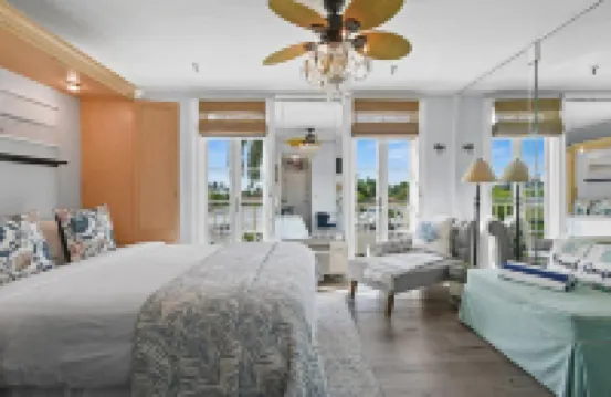 棕櫚灘熱帶公寓