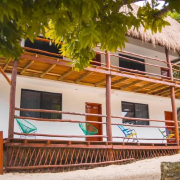 Royal Palm Bacalar Cabañas & Lagoon Club