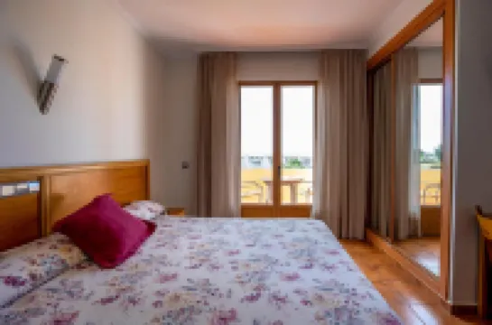 Hotel Los Barruecos by Croma