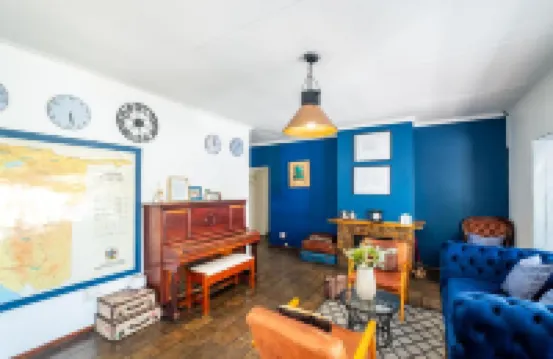 Kate's Nest Guesthouse & Backpackers