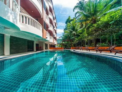 รัตนา ฮิลล์ ป่าตอง โรงแรมในรีสอร์ทกอล์ฟคอร์ส