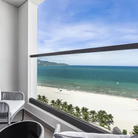Radisson RED Danang