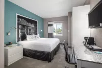 Prairie Crest Medicine Hat by IHG - Frühstück