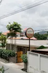 Backyard Bed & Kitchen Hotels in Anniewatta