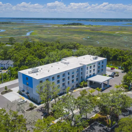 Holiday Inn Express & Suites Fernandina Beach Amelia Island by IHG