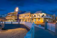 Grand Cayman Marriott Resort Hotel dekat Porto di Georgetown (Port of George Town)