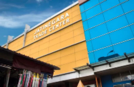 Holiday Inn Express Jakarta Matraman, an IHG Hotel Hotel dekat Menara Air Stasiun Manggarai