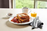 Holiday Inn & Suites DURANGO DOWNTOWN by IHG