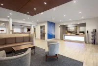 Holiday Inn Express & Suites ACWORTH - KENNESAW NORTHWEST by IHG - parking