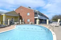 Days Inn by Wyndham KU Lawrence