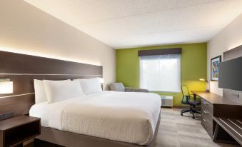Holiday Inn Express & Suites Live Oak