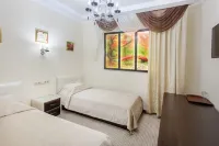 Hotel Alekskholl  호텔