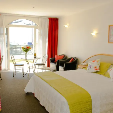 Beachfront Motel
