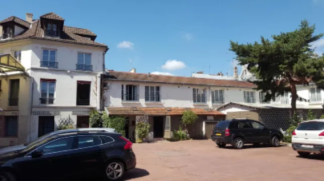 Hôtel du Cheval Rouge Hotels in der Nähe von Versailles Montreuil Train Station