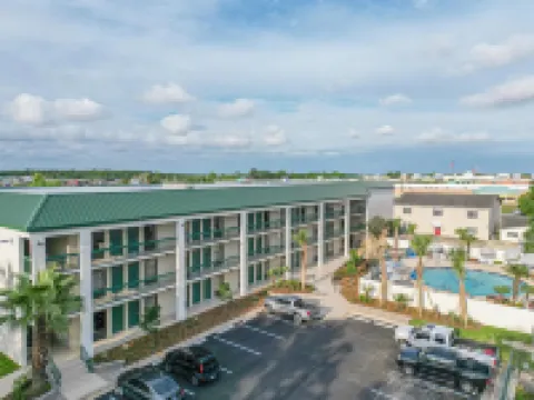 エコノ ロッジ イン & スイーツ フォーリー - ノース ガルフ ショアーズ フォーリーのホテル