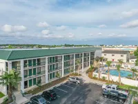 Econo Lodge Inn & Suites Foley-North Gulf Shores