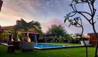 Outro Beach Hotel Cumbuco - Beach