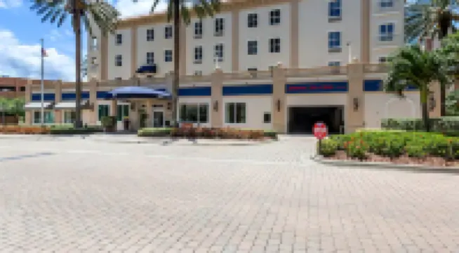 Hampton Inn & Suites St. Petersburg/Downtown