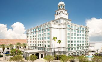 Renaissance Tampa International Plaza Hotel