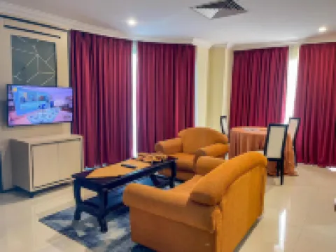 Pacific Palace Hotel