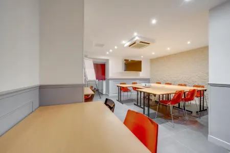 Hôtel Tilde Отели рядом с достопримечательностью «Jardins d'Eole»