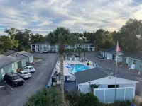 Gulf Coast Inn - Beach