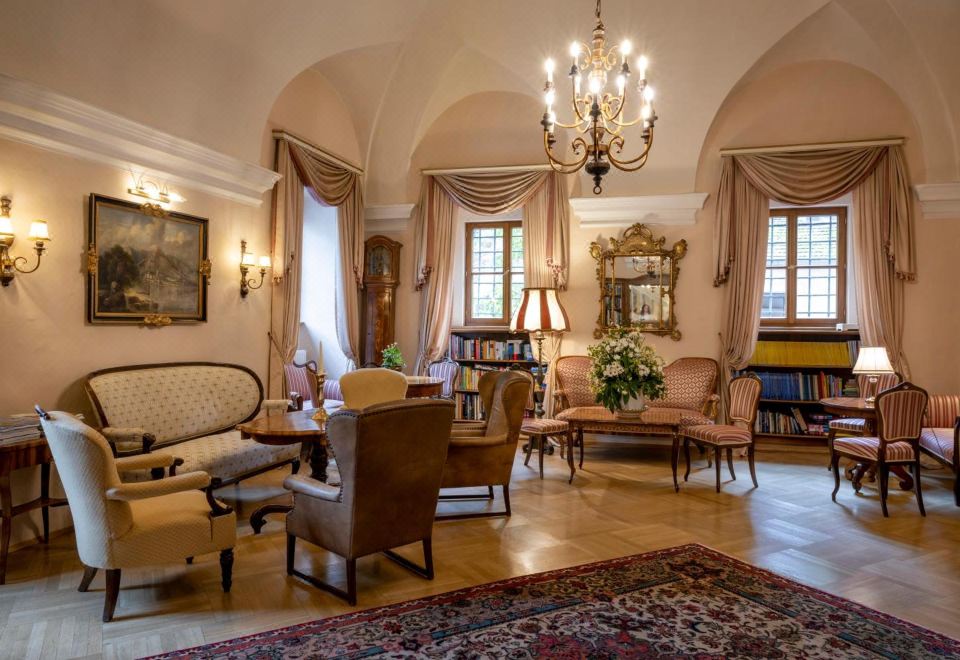 슐로스 뒤른슈타인 수영장