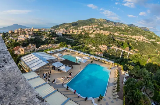 Grand Hotel Moon Valley