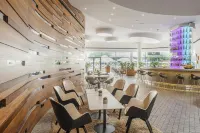 DoubleTree by Hilton Wroclaw - breakfast