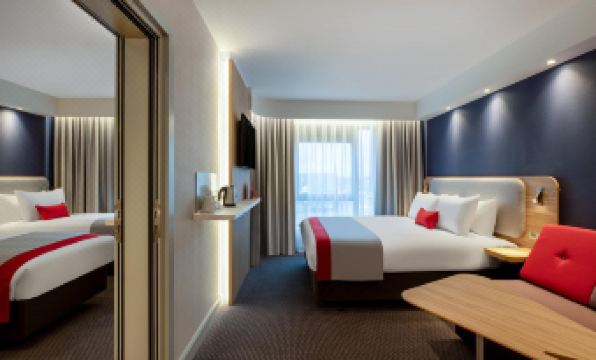 Holiday Inn Express & Suites REIMS - RIVES DE VESLE by IHG
