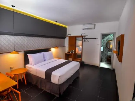 Candiview Hotel Отели в г. Gajahmungkur