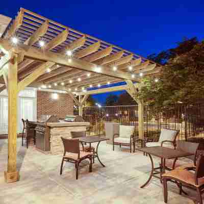 Homewood Suites by Hilton Lafayette Hotel Exterior