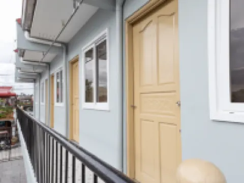 Hive Manila Guesthouse -Netflix,400Mbps WI-FI Hotels in Bacoor