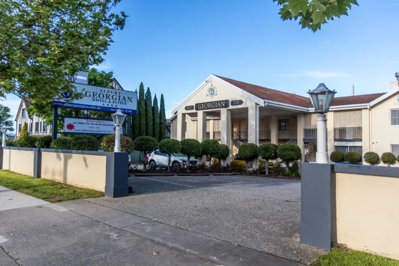 Albury Georgian Motel & Suites