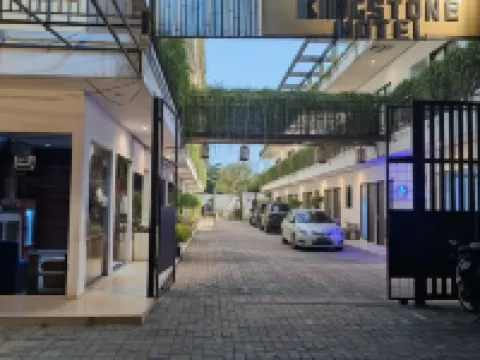 King Stone Resort Hotel Hotels in Jatisampurna